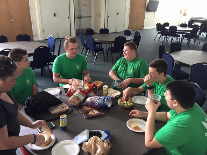 12042902_10207705958744222_3296806042951664253_n