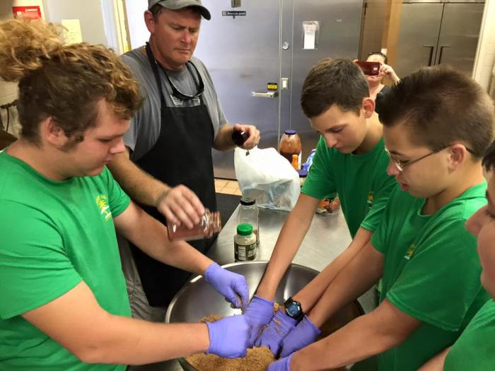 12143335_10207705954544117_2500568283709883866_n